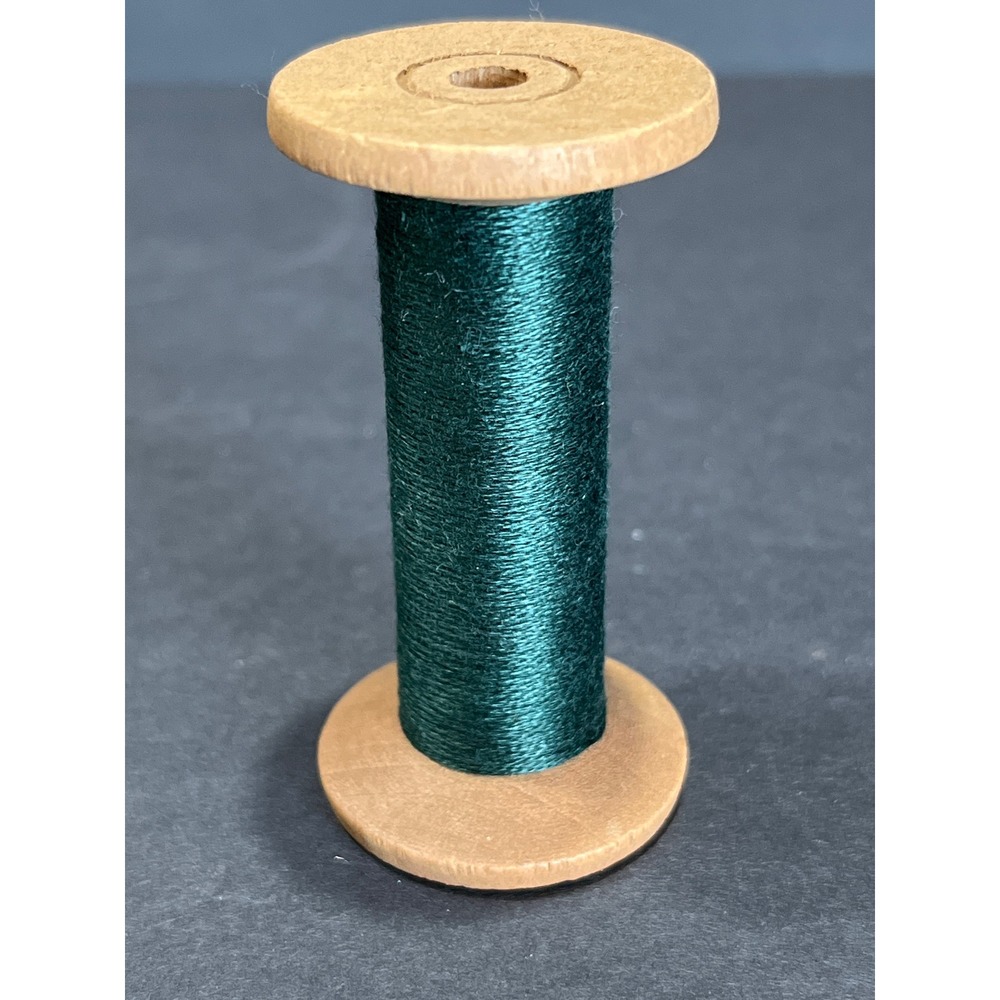 Vintage Wooden Spool with Emerald Green Thread Sewing Quilting Crafting 2.75 In